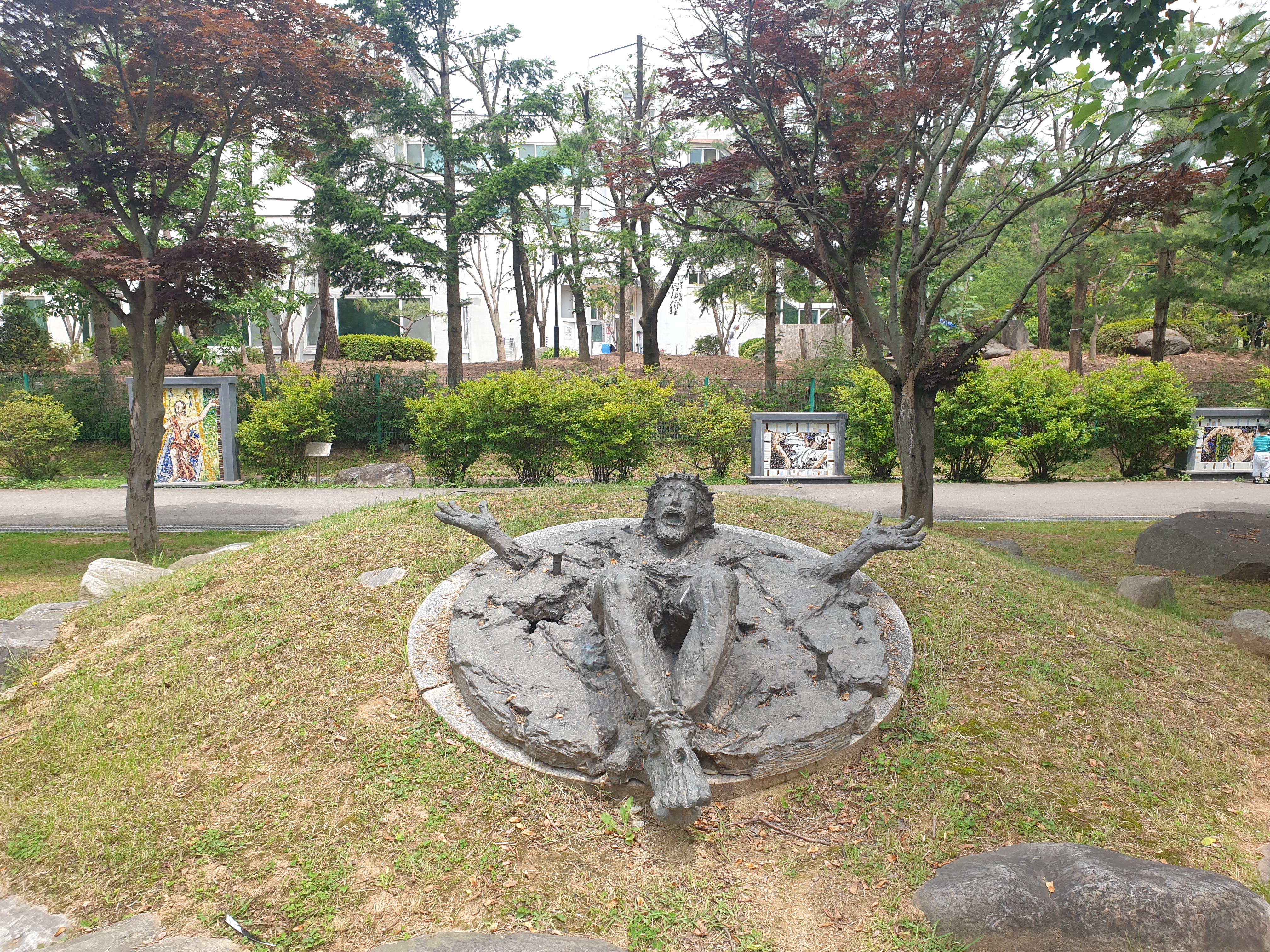 당진 여행 가볼만한 곳 솔뫼성지 : 한국 천주교의 탄생지, 김대건 안드레아 신부의 흔적을 찾아