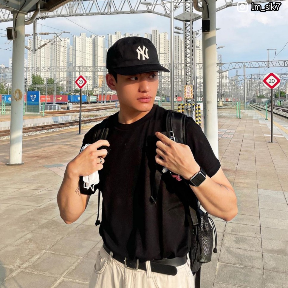 MLB CP88 야구모자와 함께! 남성 포멀룩, 볼캡 추천 3