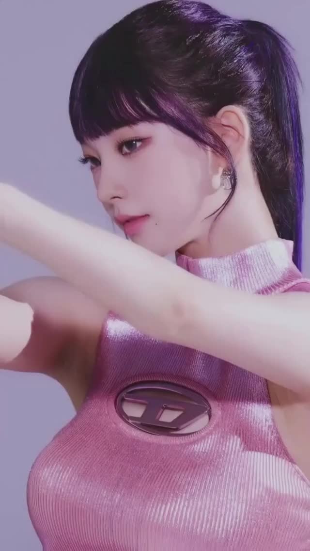  에스파 카리나 D의 의지 의상 사진