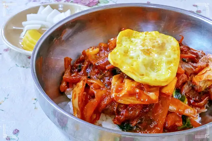 백반기행 40년 전통 달인 노포 중국집 문희경 편 비빔 짬뽕 탕수육 울진 맛집 소개