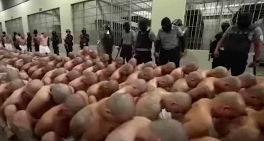 교도소 수감자들