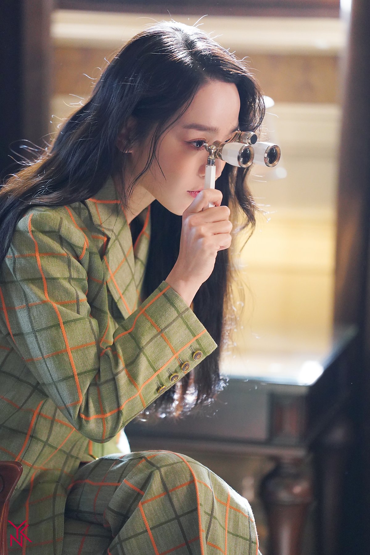  배우 신혜선 토리버치 화보 비하인드