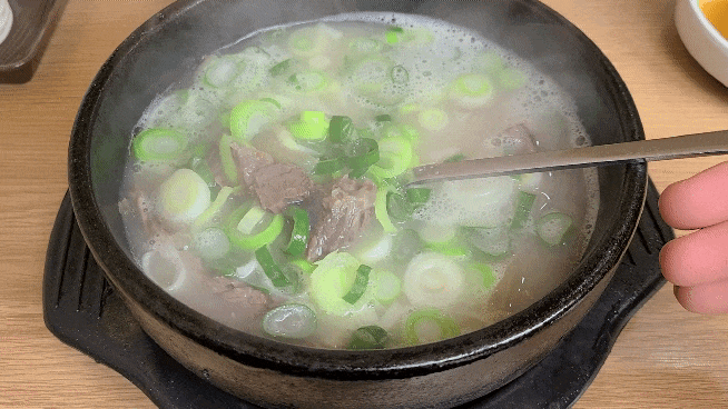 정든한우-소머리국밥-고기