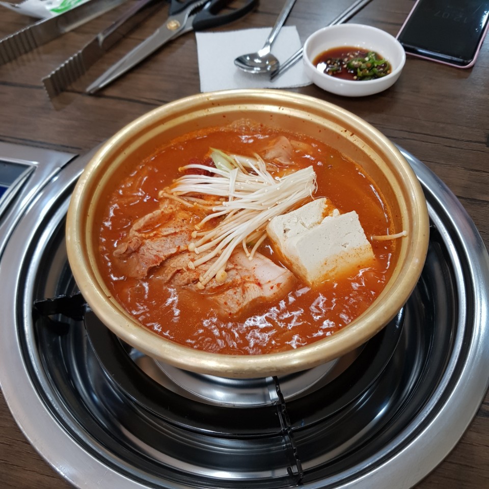  [수원영통] 생고기 김치찌개&한우소머리곰탕 맛집 영통맛집 후기