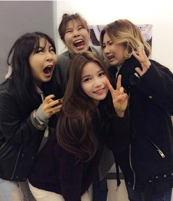  마마무, 얼굴 몰아주기