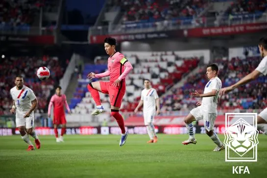 2025년 10월 축구 국가대표 평가전 일정 확정 – 파라과이전·티켓 예매·중계 채널 총정리
