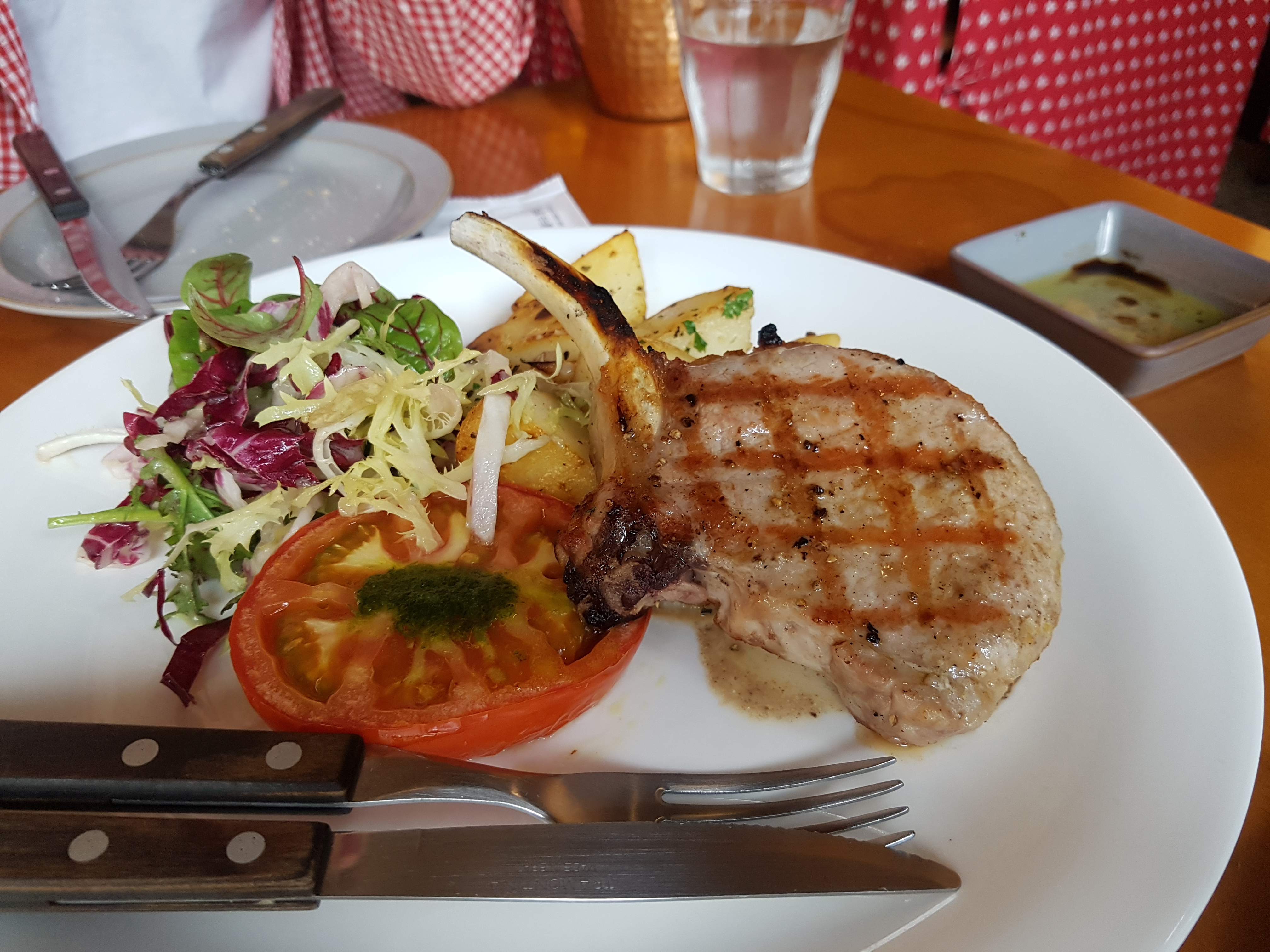  서촌 맛집 <라스위스> 스위스 요리 레스토랑 분위기 좋아요