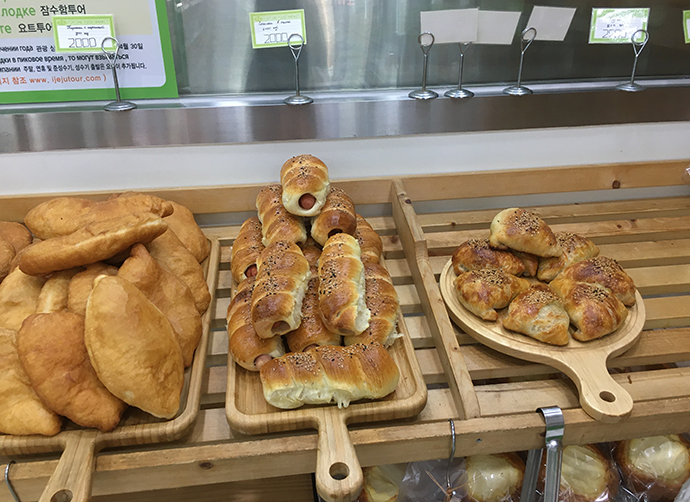 파르투내-푸드마켓-빵