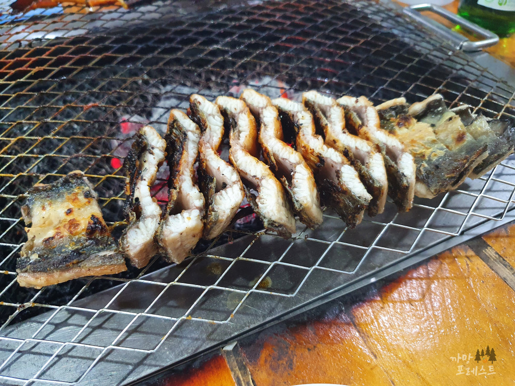 화성 만미정게판 장어구이