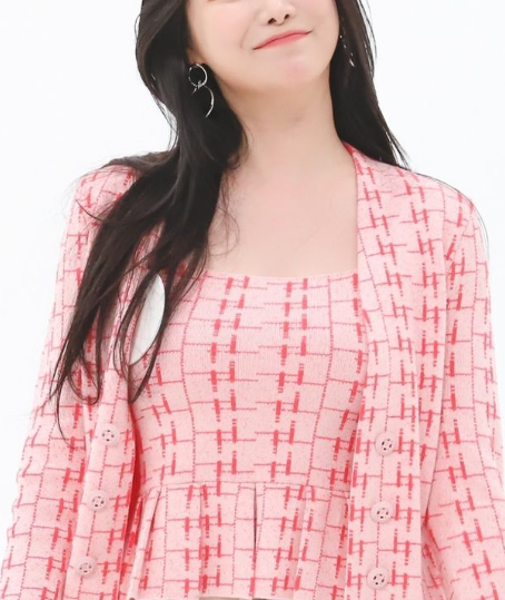  브레이브걸스 메보좌 민영 / 안무 연습 중인 브레이브걸스 은지 / 브레이브걸스 유정, 유나