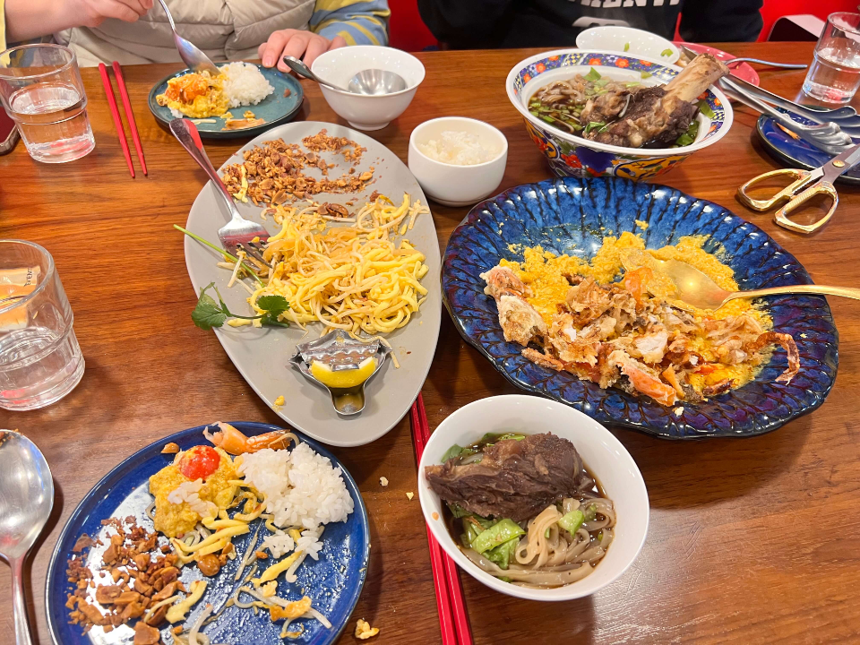  [쌍리단길 맛집 소개] 태국 음식점 완니 소개해드릴게요. (소왕갈비 쌀국수, 푸팟퐁커리, 팟타이 후기)