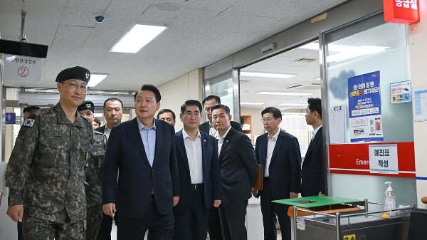 윤석열대통령 의무부대 방문