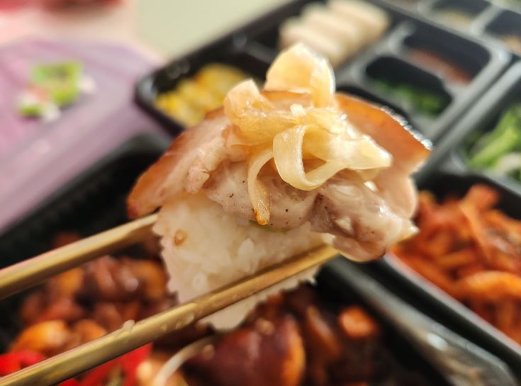 인천-배달-맛집-완미족발-인천대입구역-온족발-초밥