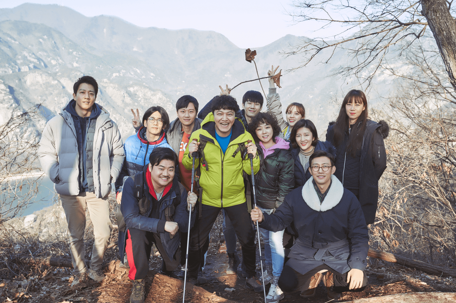 광고회사 사람들의 단체사진