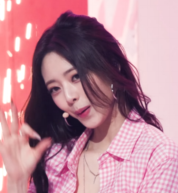  "유나" 때문에 난리난 댓글러