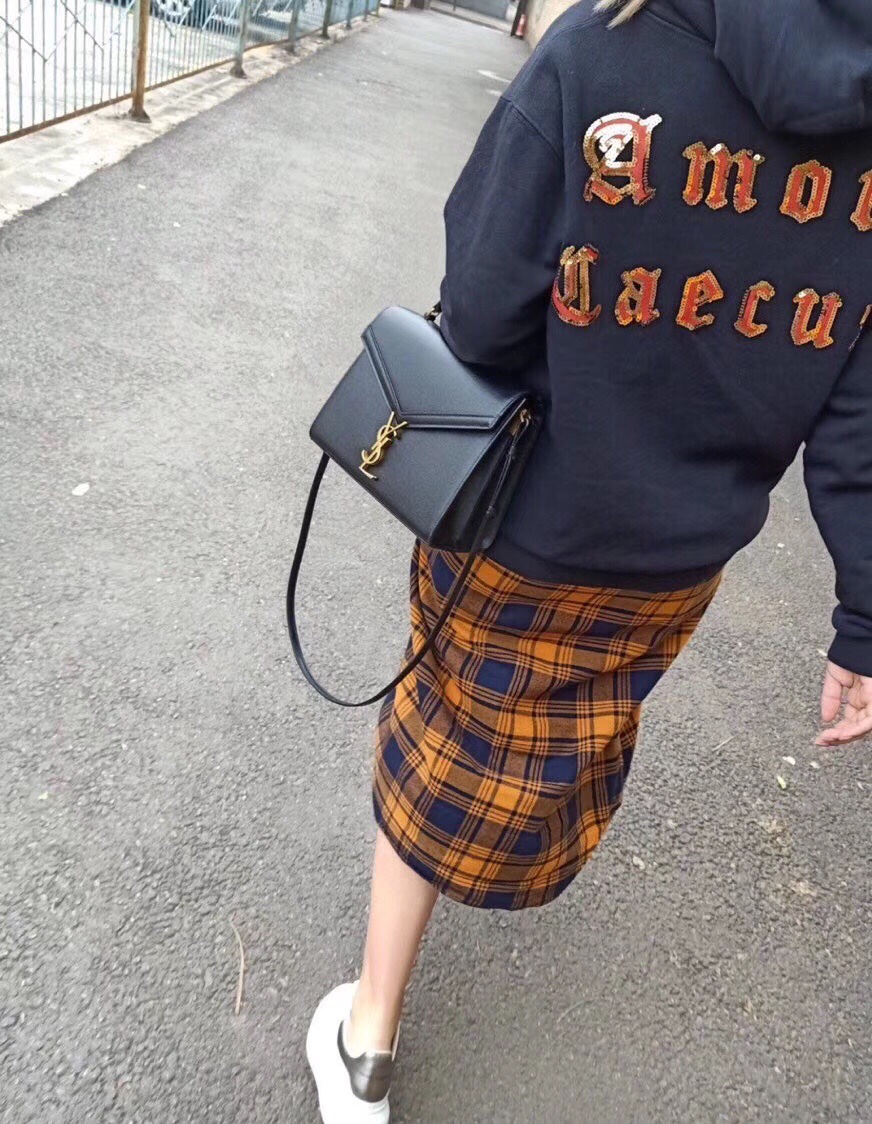  [SAINT LAURENT] 입생로랑 카산드라 탑 핸들 미디엄백 578000BOWNW1048 (5 COLOR)