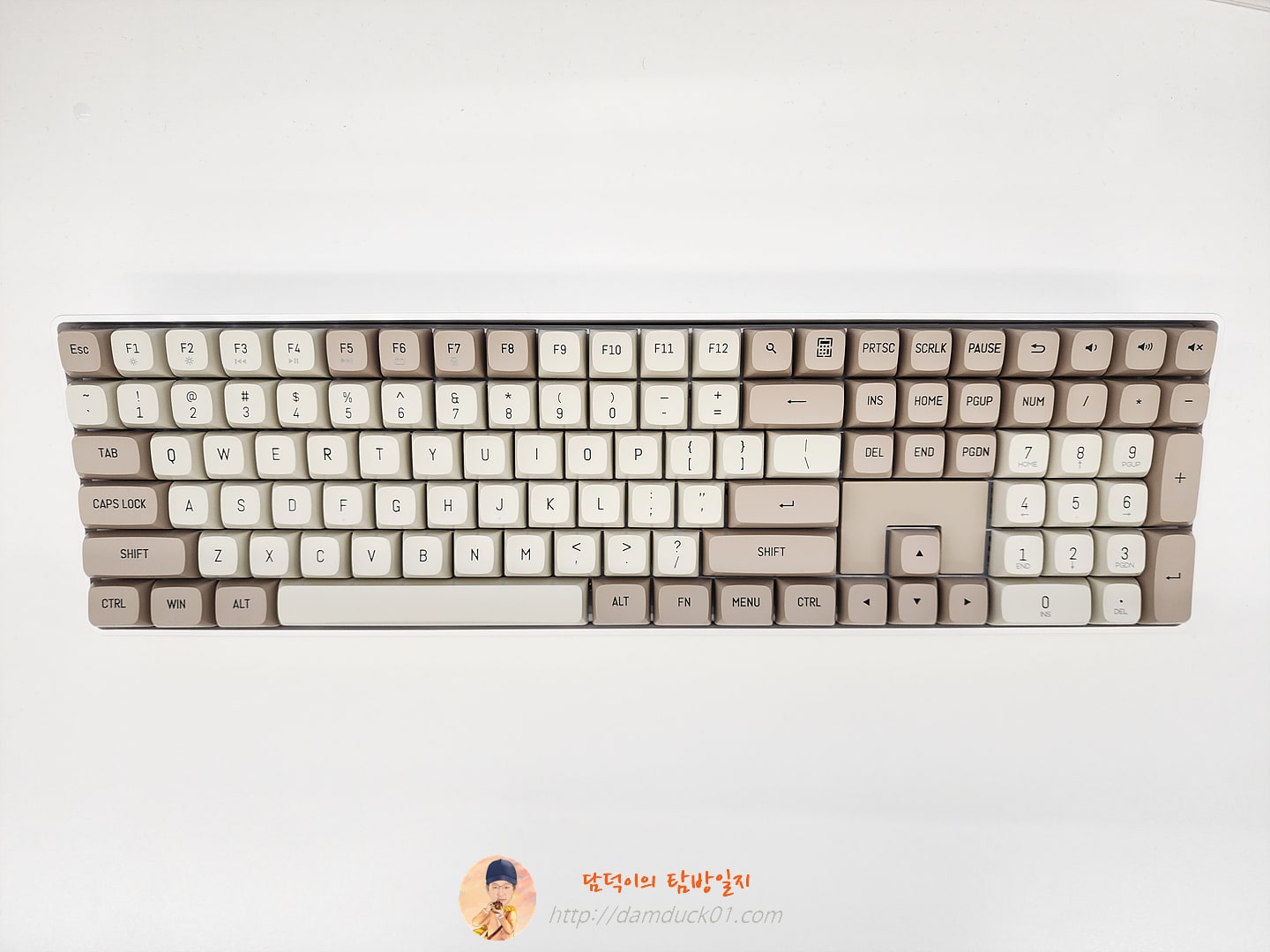 GD108-White