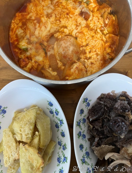 떡볶이, 튀김, 순대