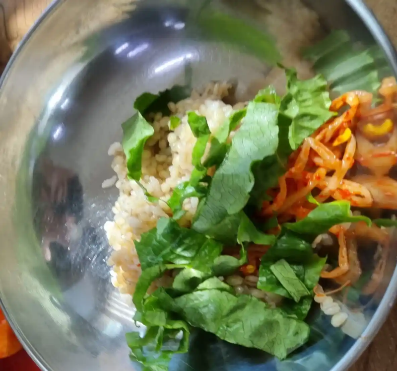김제맛집-세엄마칼국수-보리밥