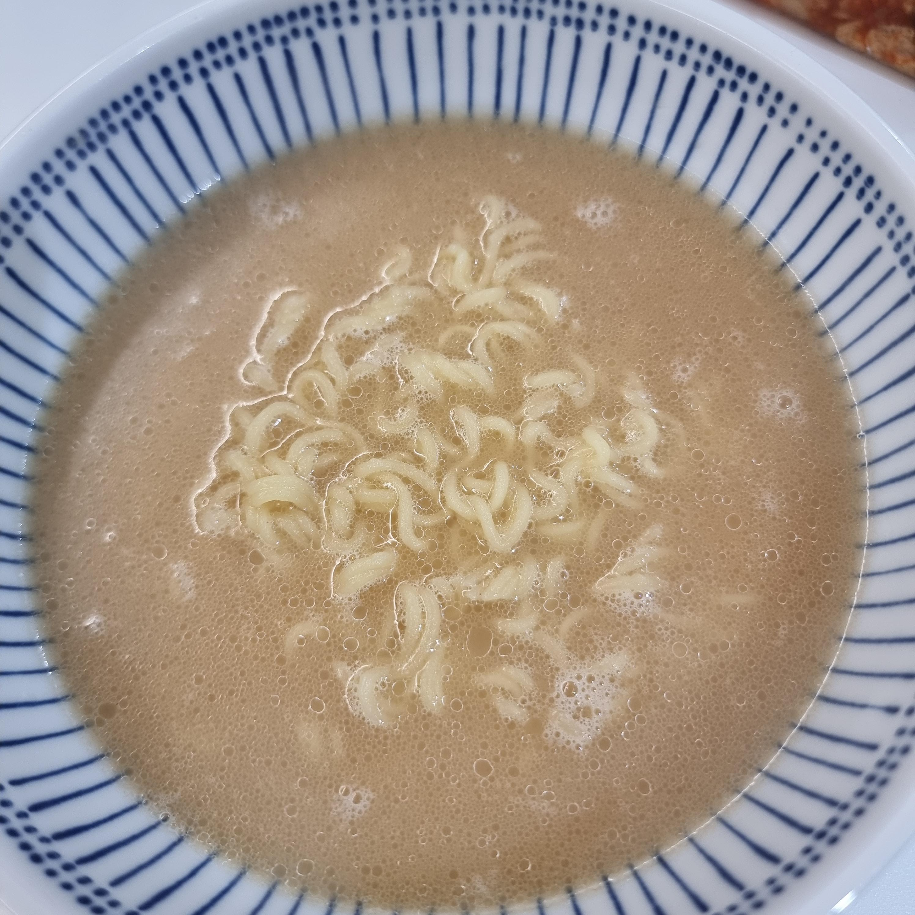 일본 이치란 라멘 봉지라면 맛있게 끓이는 방법, 쉽고 맛있게 Tip! - undefined - | 이치란라멘 봉지라면 끓이는 방법 일본 이치란 라멘 봉지라면 맛있게 끓이는 방법, 쉽고 맛있게 Tip! - undefined - | 이치란라멘 봉지라면 끓이는 방법