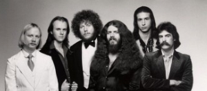  Dust in the Wind  / Kansas