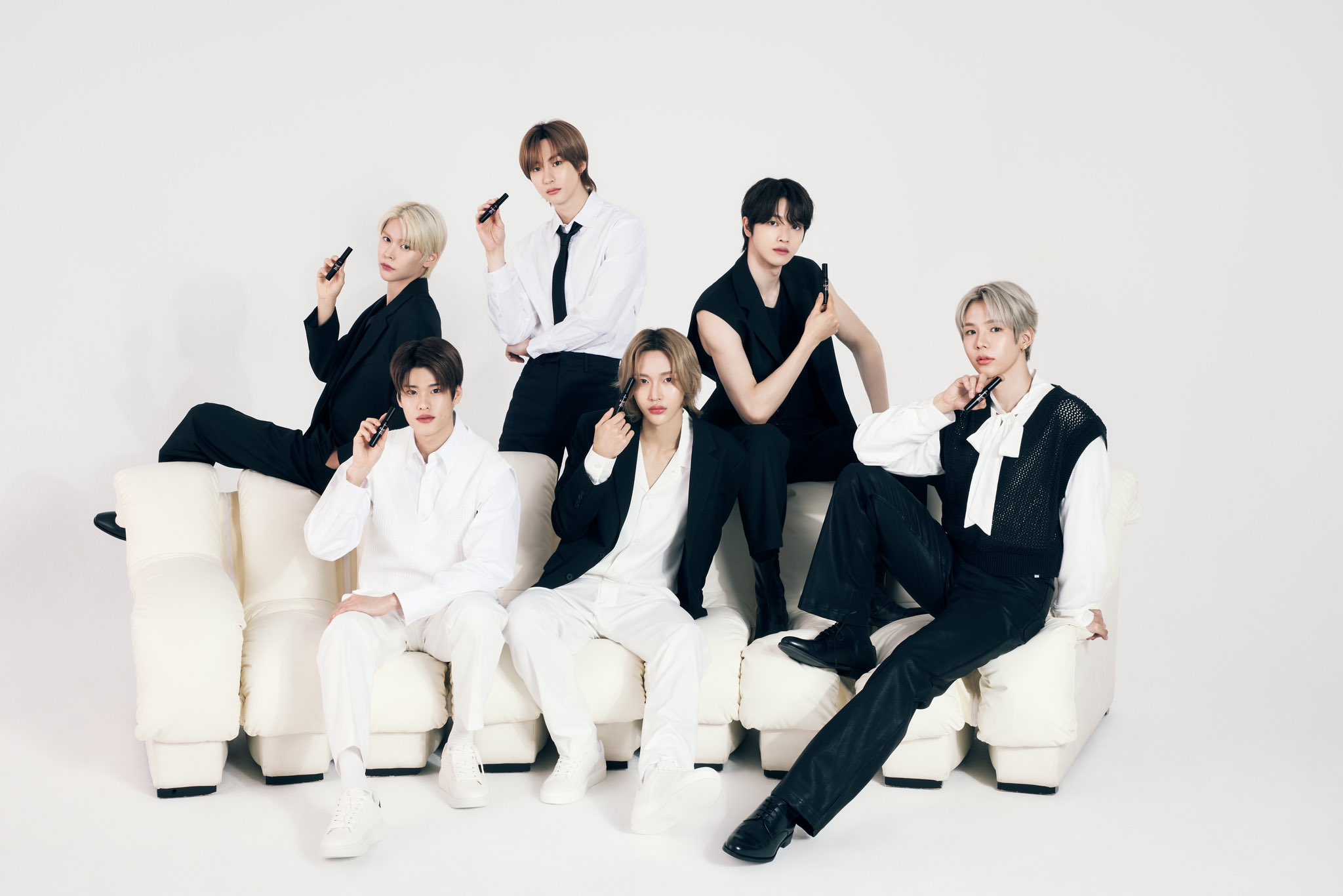 20240801컬픽스마스카라에뛰드재팬트위터가족사진