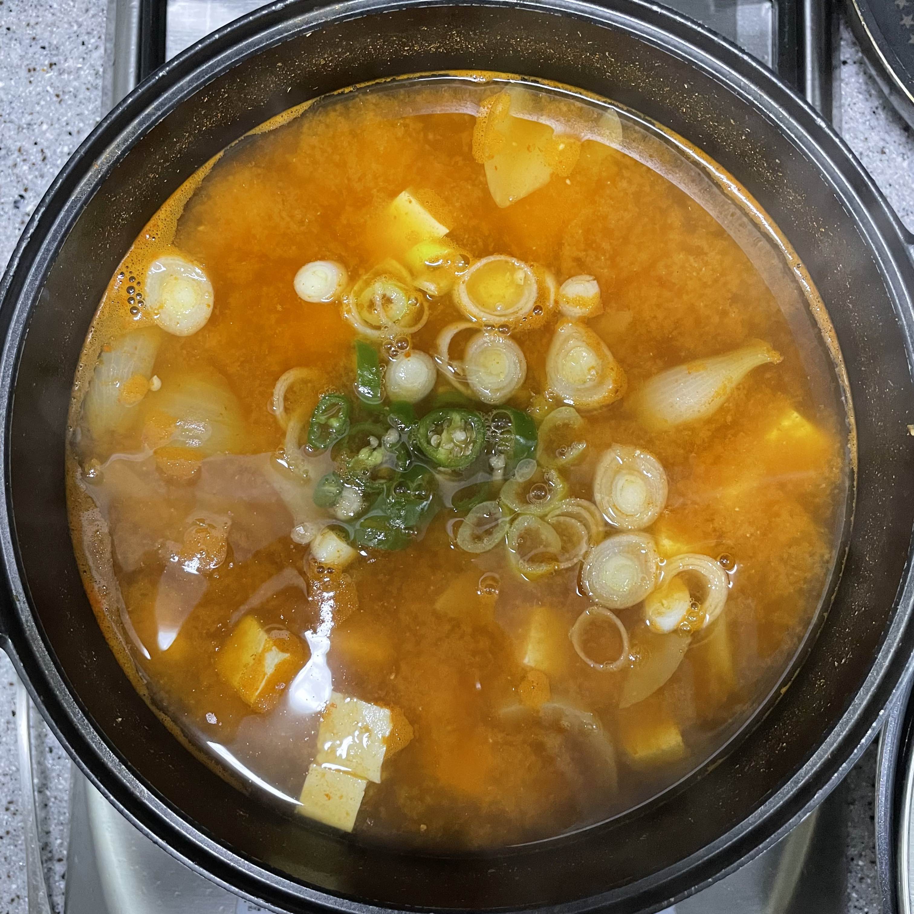 된장찌개완성작-맛있는된장찌게-완성-된장-찌개-맛있는