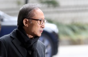  이명박 전대통령 다스 오후 항소심 선고 이병박 구속 형량 높아질까 낮아질까?