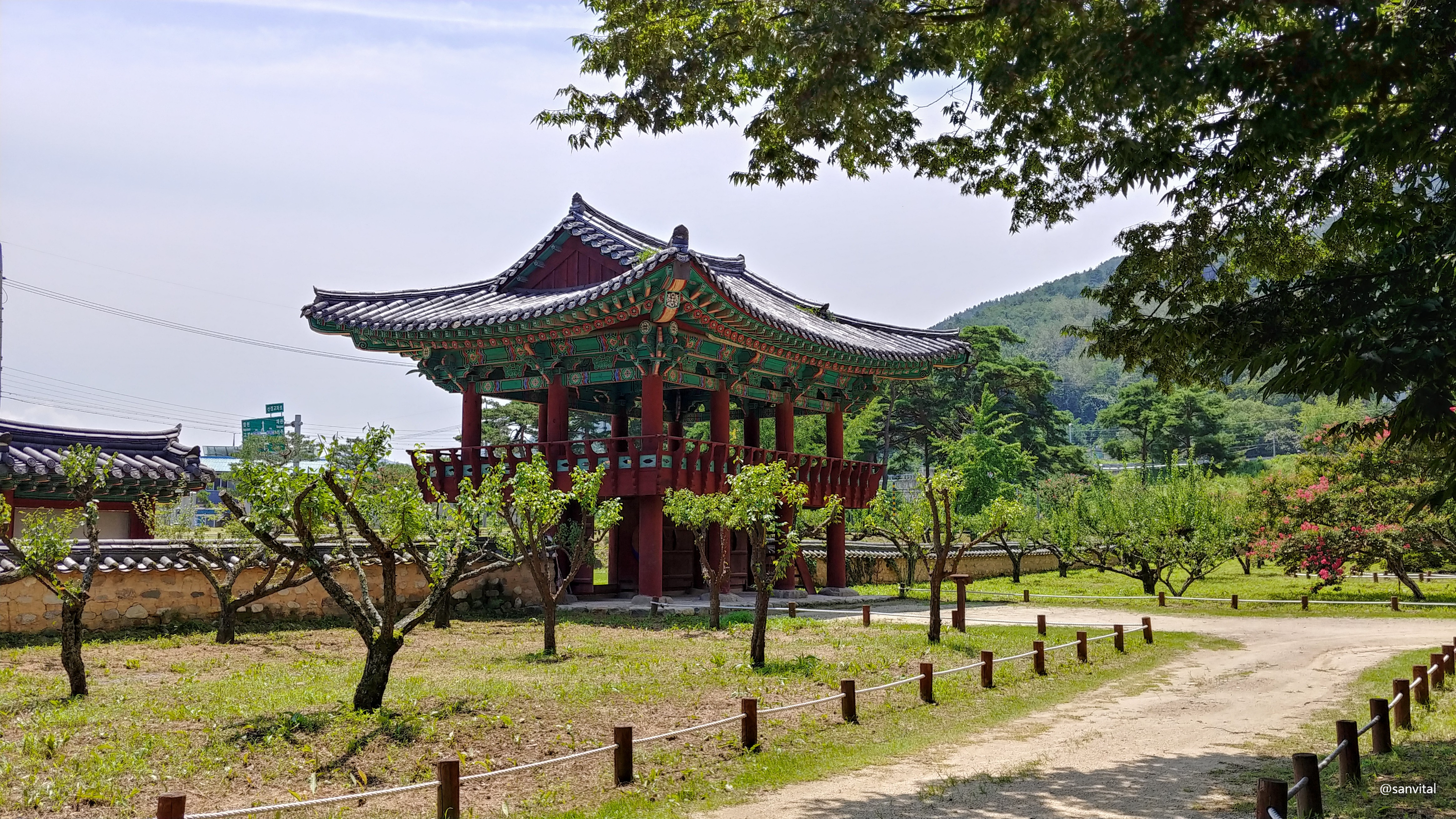무흘구곡 제1곡 회연서원(봉비암)
