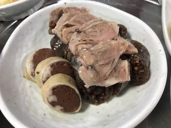 순대모둠 내장국밥