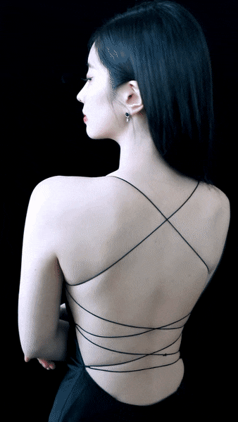  등이 시원한 다현