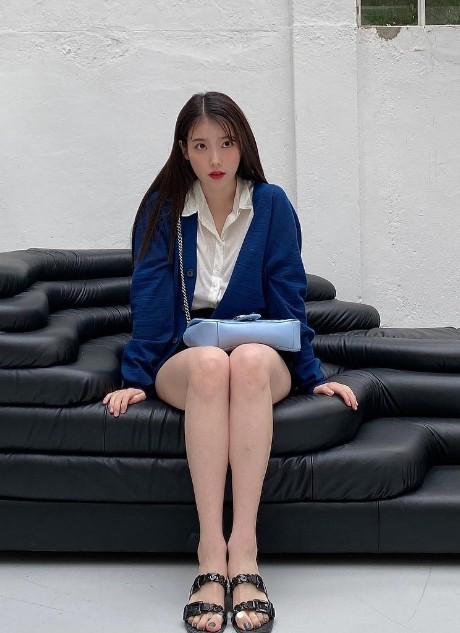 아이유구찌샌들