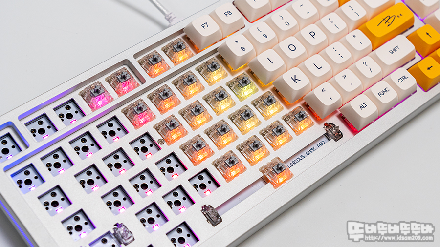  Glorious GMMK Pro 기본 키맵 QMK Toolbox로 복구하기