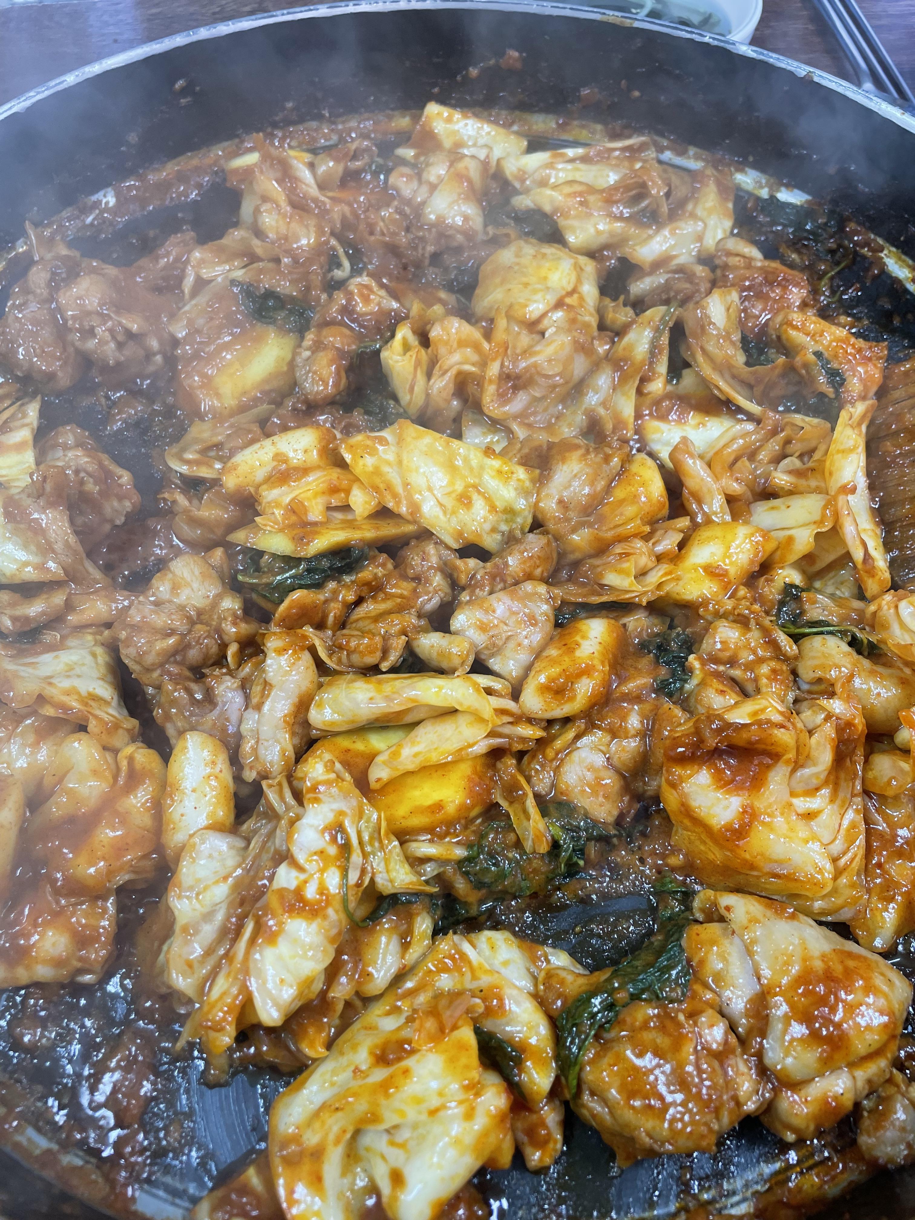  용산 맛집 '오근내 닭갈비' 본점