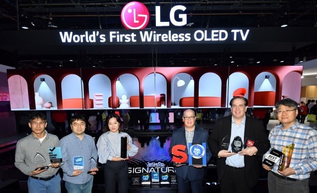  선없는 티비 보셨나요? lg전자 선없는 tv