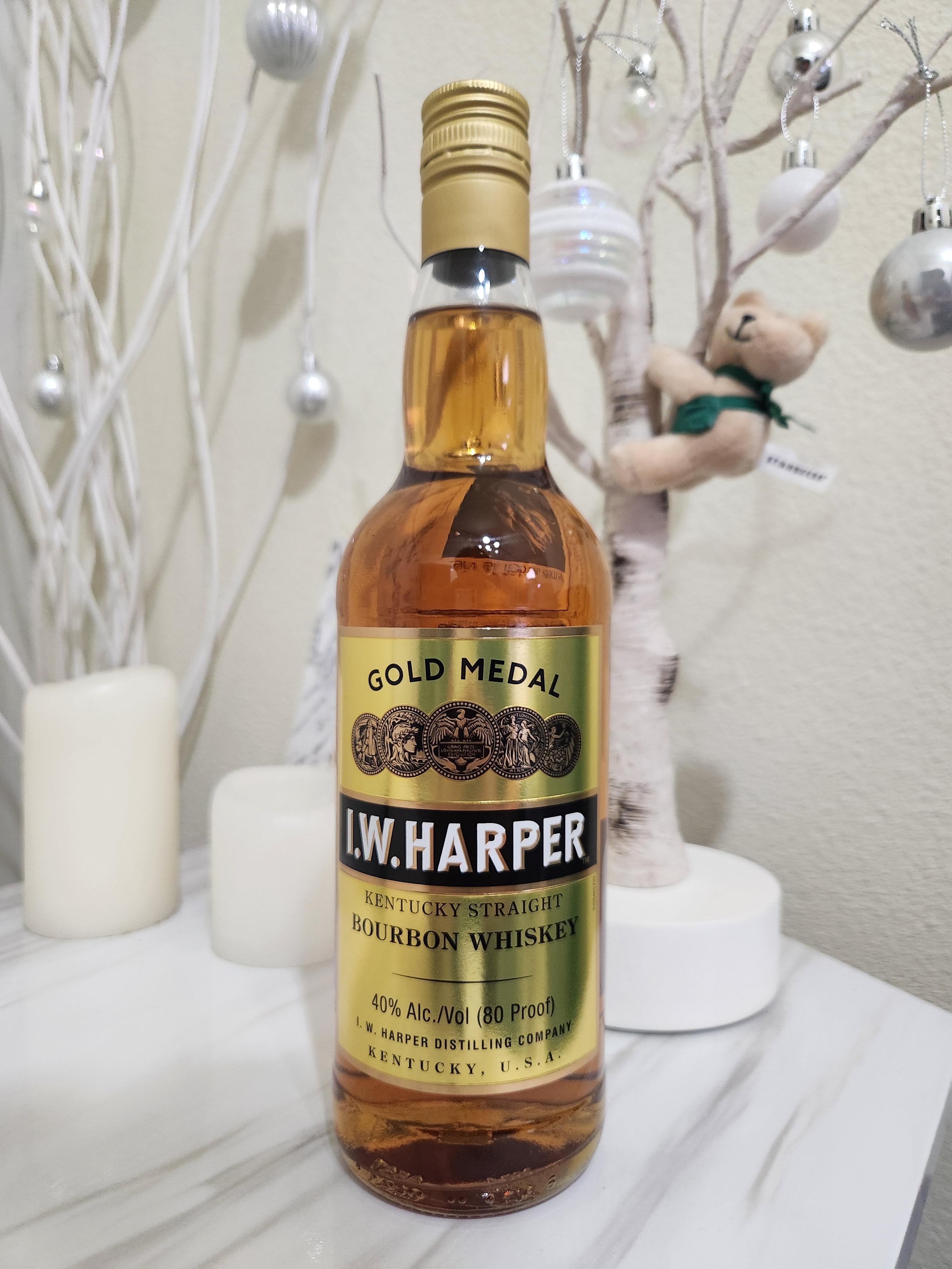  버번 위스키 I.W. HARPER( 아이더블유 하퍼) 골드메달 리뷰 부드럽고 고소한 풍미
