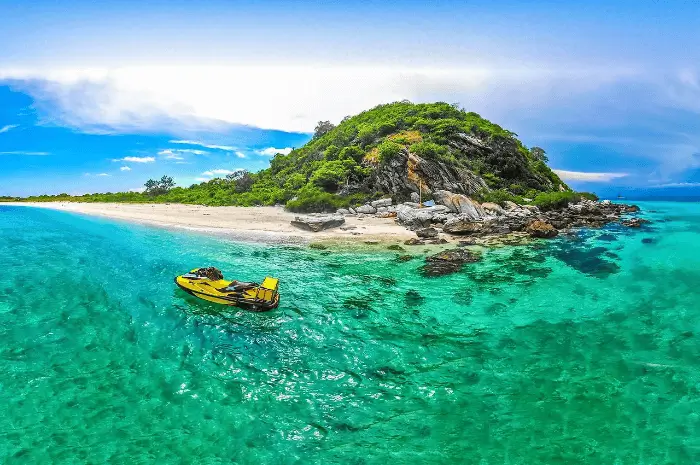 파타야 비치;Pattaya Beach (source: www.hotels.com/)