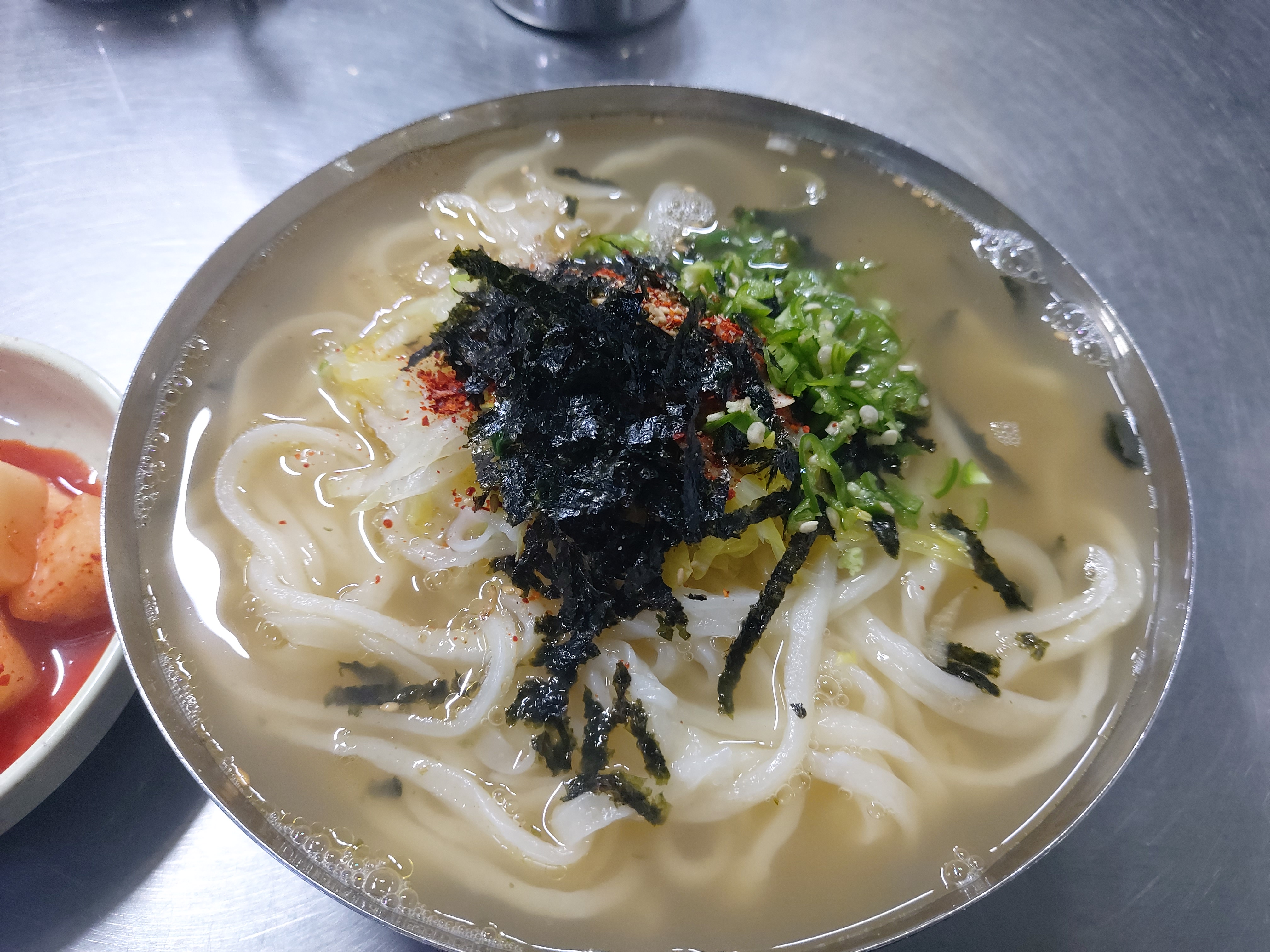 이모칼국수 이미지