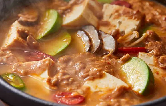 강릉짬뽕순두부 동화가든 본점