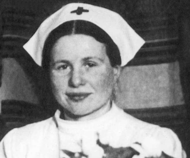  나찌 홀로코스트 기간 동안 2,500명 아이들 생명 구한 "여성 오스카 쉰들러" VIDEO: The "female Oskar Schindler", who saved the lives of 2,500 children during the Holocaust