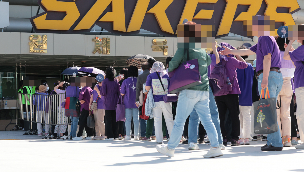 사칭 엄마까지 등장한 김호중 첫 재판, 그의 야비함에 반드시 중형 내려져야 사칭 엄마까지 등장한 김호중 첫 재판, 그의 야비함에 반드시 중형 내려져야