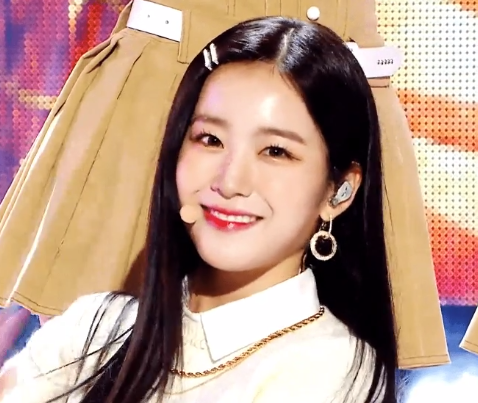 우아 나나 우연