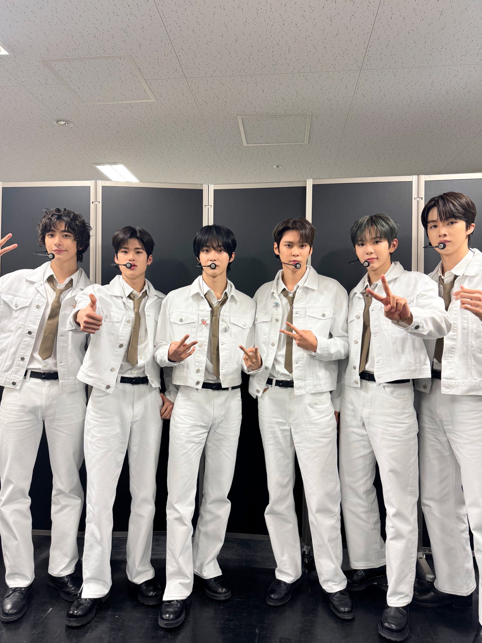 20241109슈퍼팝재팬트위터일본공계가족사진