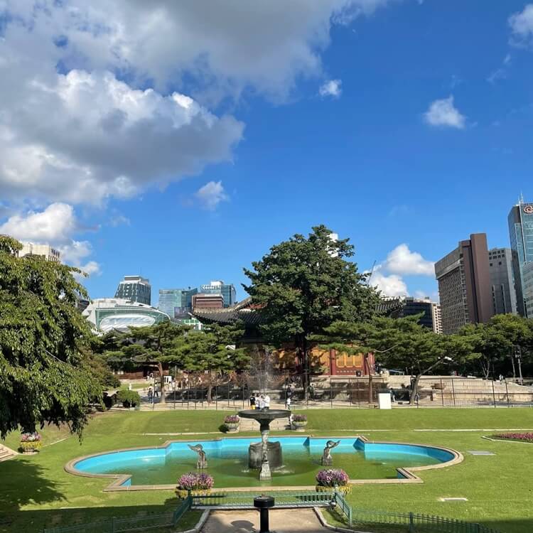 덕수궁 분수대