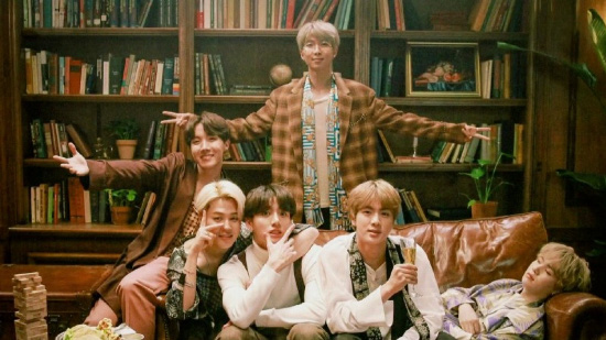  방탄소년단(BTS) + 아미(ARMY)...