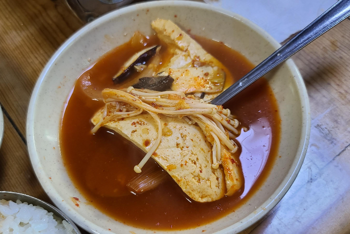 남한산성맛집 두부전골 산성손두부 외부 영업시간 밑반찬 막걸리 등산 두부 맛집 한그릇