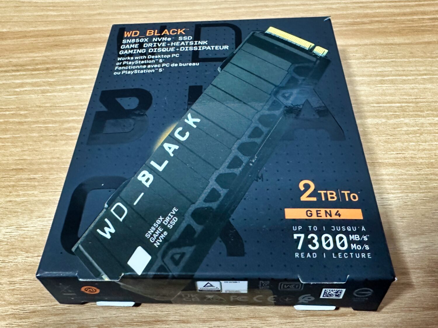 히트싱크가 있는 WD_Black 2TB SN850X NVMe