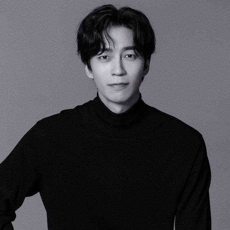  신성록  프로필 - 배우 - 드라마 - 영화 - 예능 - 수상 - 광고 - 뮤지컬 - 작품