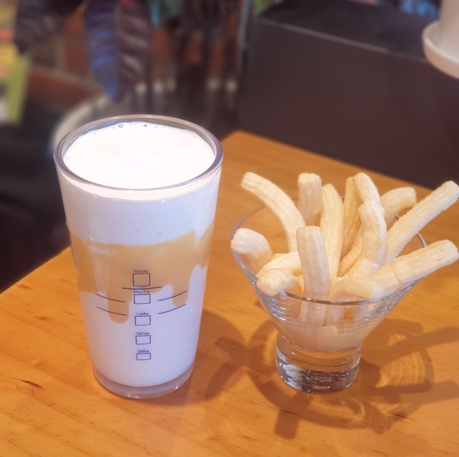  이디야 포스틱밀크쉐이크 !! 신박한맛(feat.20%할인쿠폰정보)