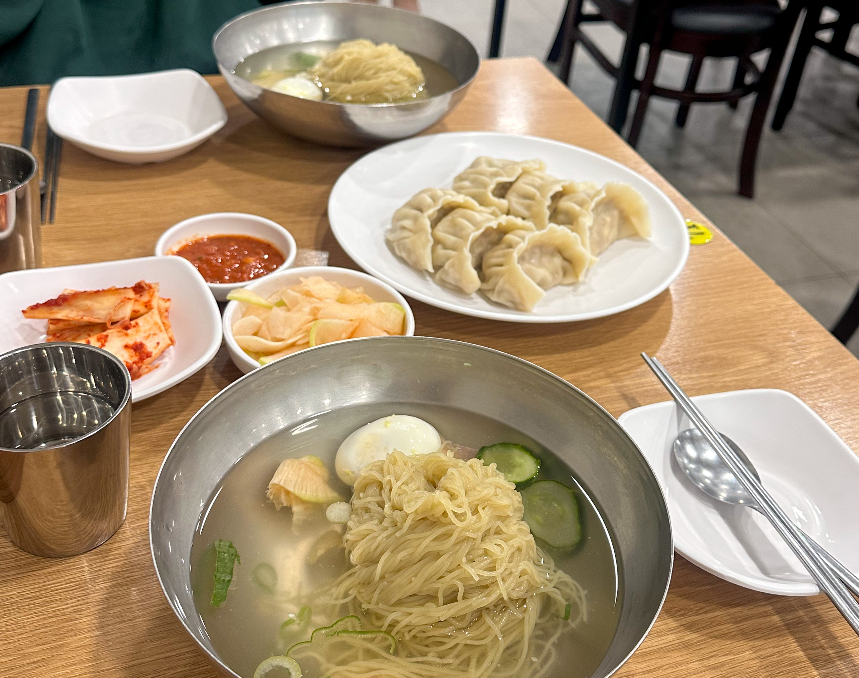 🥢 서울 강남 미슐랭 맛집 '진미평양냉면' 후기 | 평양냉면과 접시만두 먹어본 리얼 리뷰 🥢 서울 강남 미슐랭 맛집 '진미평양냉면' 후기 | 평양냉면과 접시만두 먹어본 리얼 리뷰